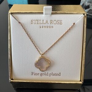 STELLA ROSE LONDON necklace